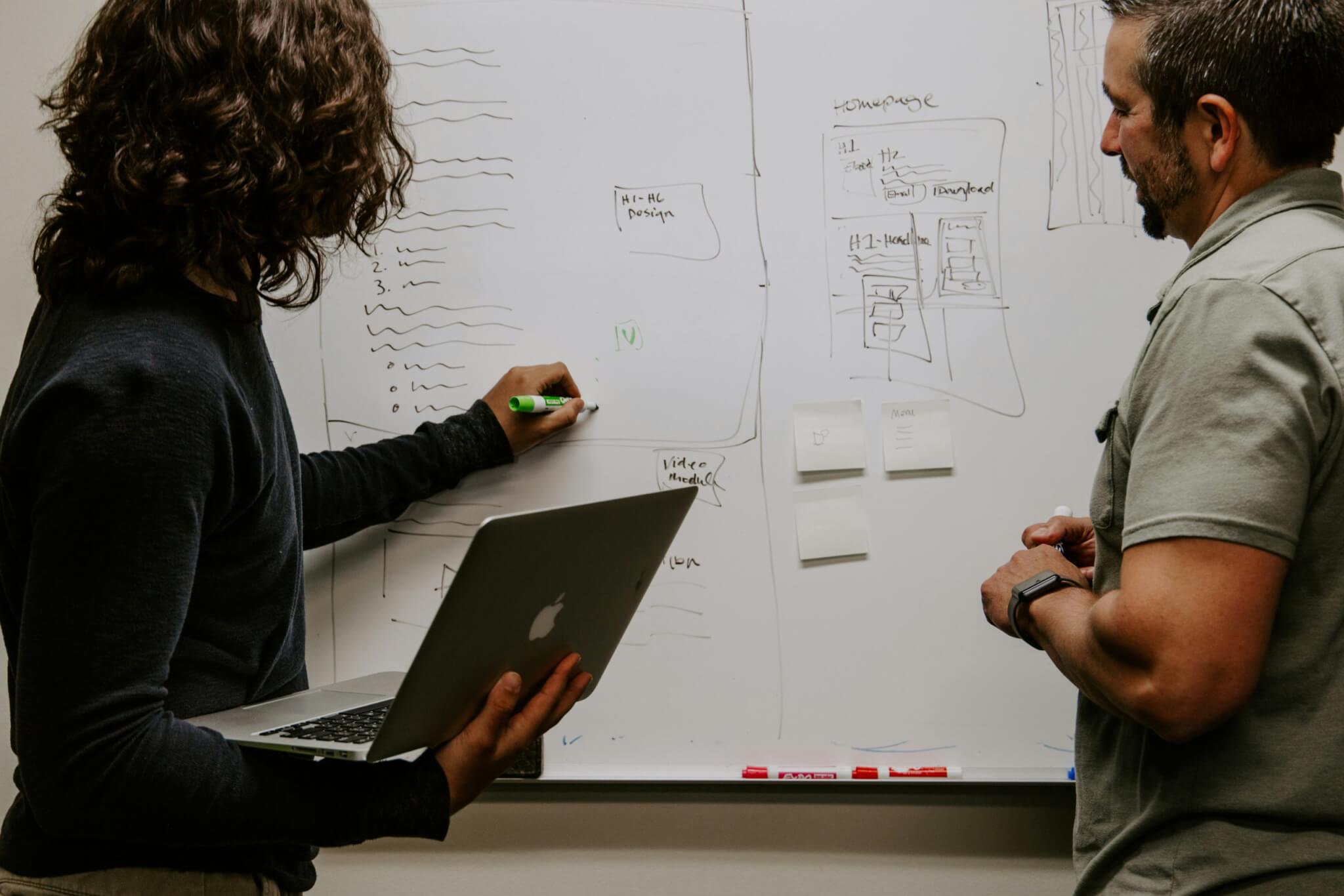 The Role of APIs in Enhancing Fintech Services scaled