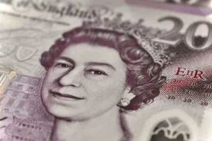 New Recovery loan scheme(RLS) : Supporting your business following the pandemic. (You can apply up to 31 December 2021, subject to review.) 14 image newsletter01 pic05